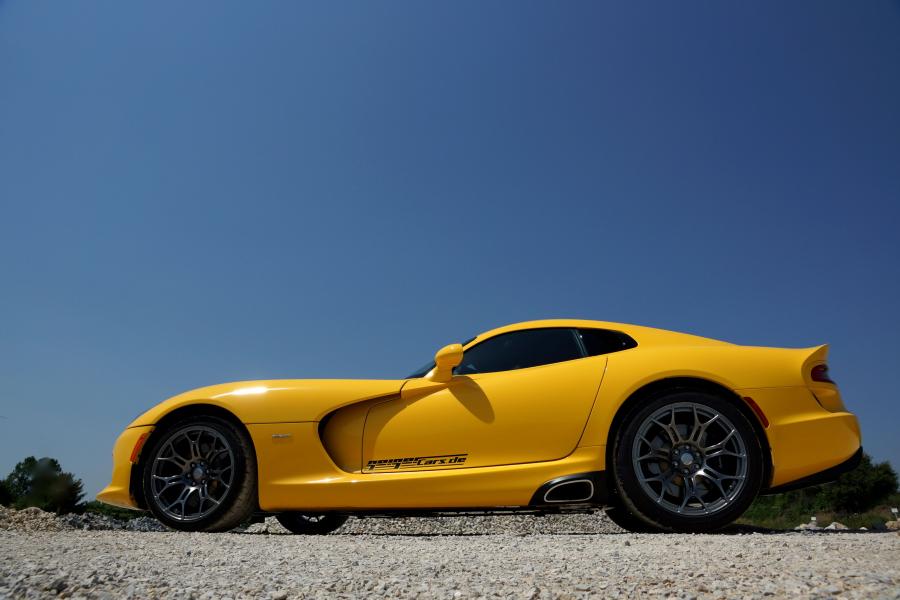  Dodge Viper SRT by GeigerCars 2013 года  (фото 15 из 19)